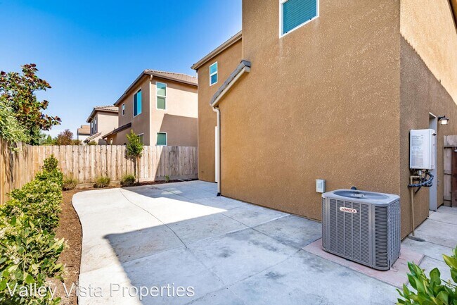 Building Photo - 3 br, 2.5 bath House - 3721 Magnificent Way