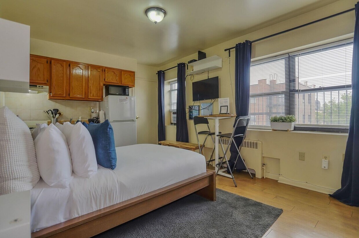 Foto principal - 1721 John F. Kennedy Blvd