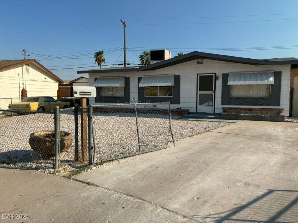 Foto principal - 6121 Granada Cir