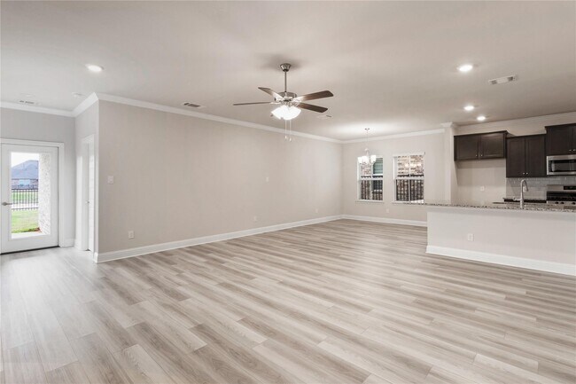 Foto del edificio - 457 Aurora Creek Ln