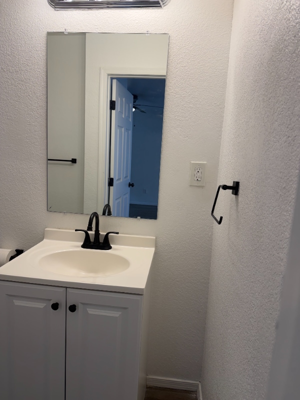 Foto del edificio - 601 N Cameron St