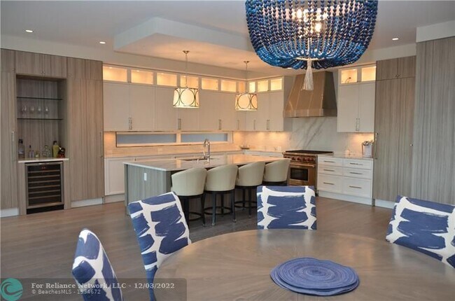 Building Photo - 80 Hendricks Isle