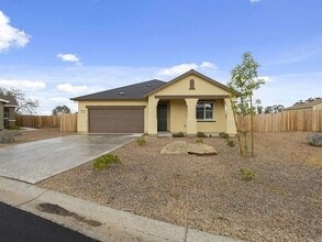 Building Photo - 216 Raccoon Hollow Loop