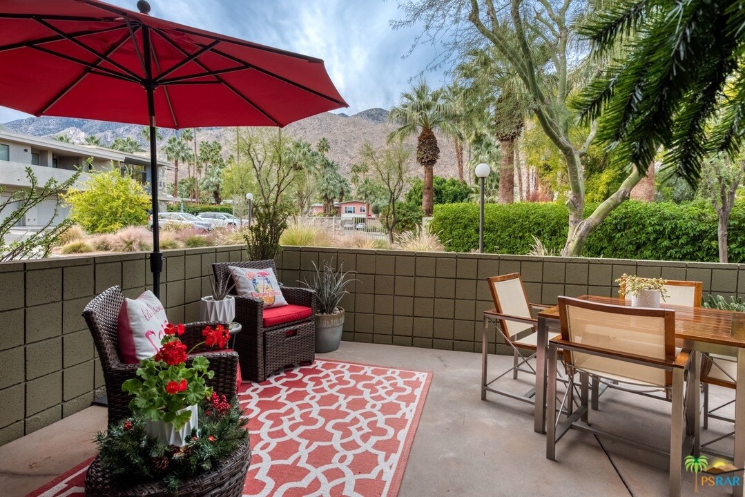 820 E Palm Canyon Dr Unit 101, Palm Springs, CA 92264 Condo for Rent