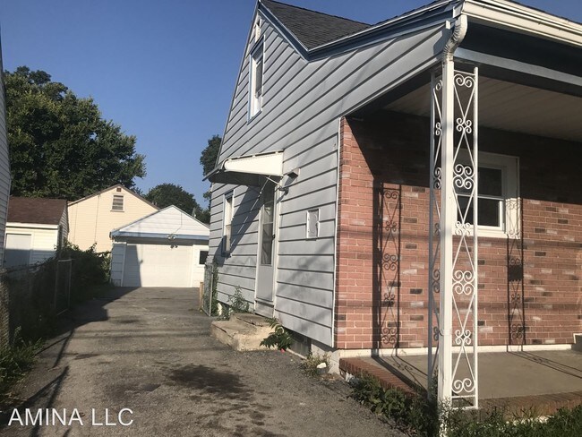 Building Photo - 3 br, 1.5 bath House - 451 Mount Read Blvd