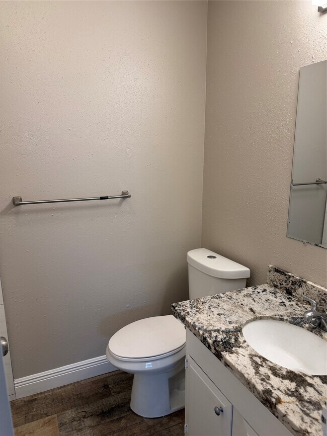 Foto del edificio - 10126 Fernstone Ln