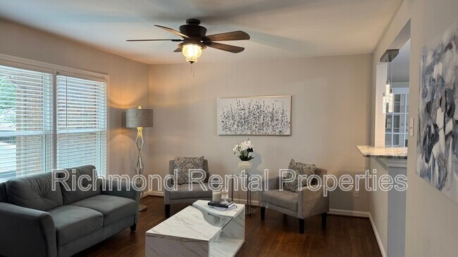 Foto del edificio - 229 Shadwood Drive
