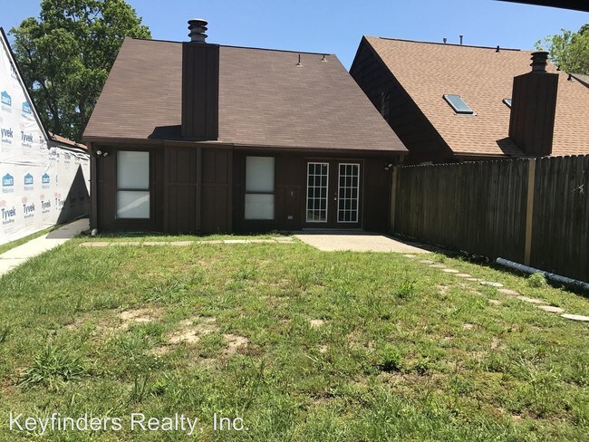 Building Photo - 1433 Millerville Rd