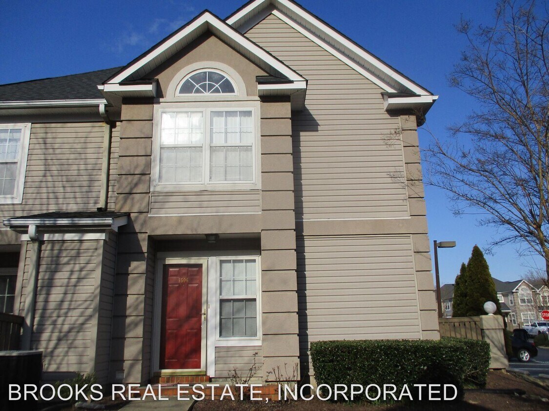 Primary Photo - 2 br, 2.5 bath House - 1506 Queens Crossing