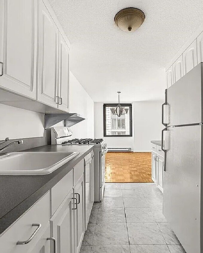 Primary Photo - Luxury 1 Bedroom 1 Bathroom