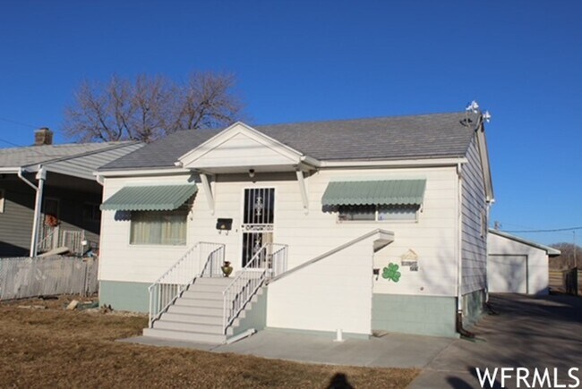 Building Photo - 355 South