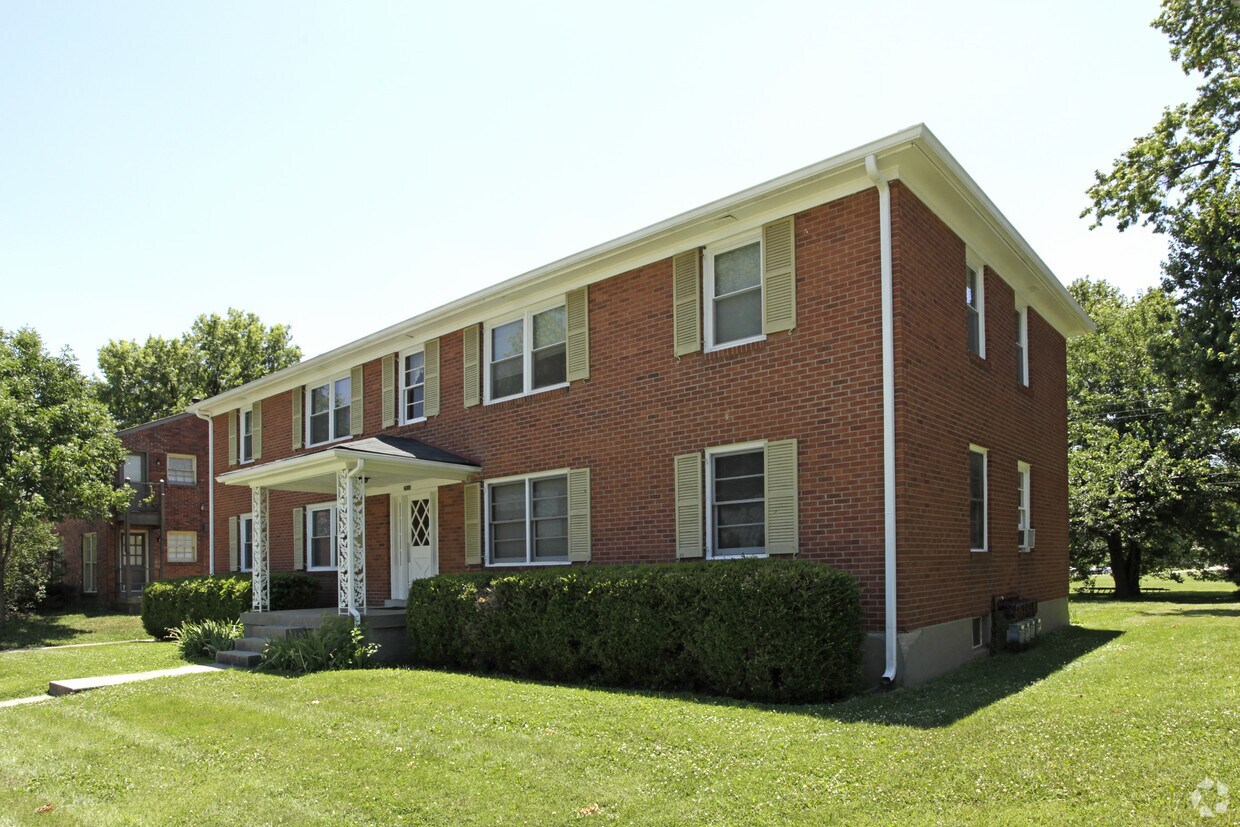 Building Photo - 2914 Abigail Dr