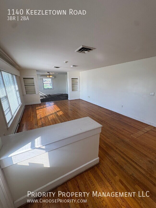 Foto del edificio - 1140 Keezletown Rd