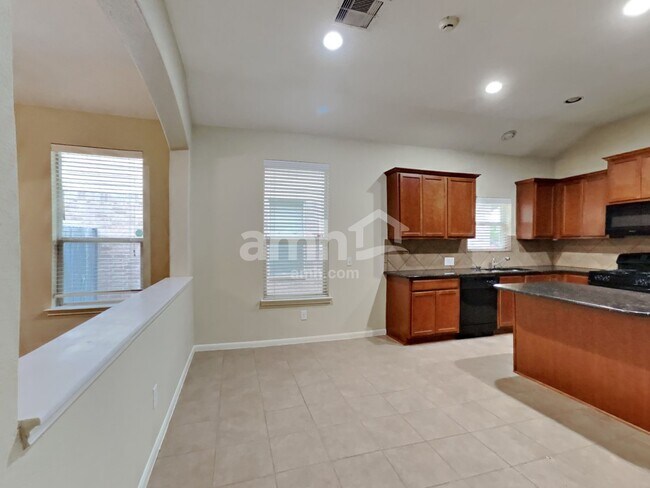 Foto del edificio - 15815 Egret Field Ln