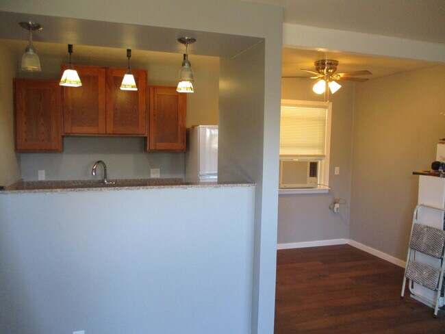 Foto del edificio - 3233 W Street