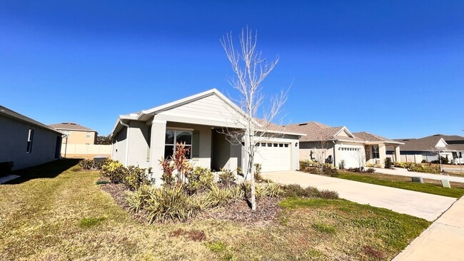 Foto del edificio - Spacious 3 Bedroom / 2 Bathroom Home in Mt Dora’s Timberwalk Community – AVAILABLE NOW!