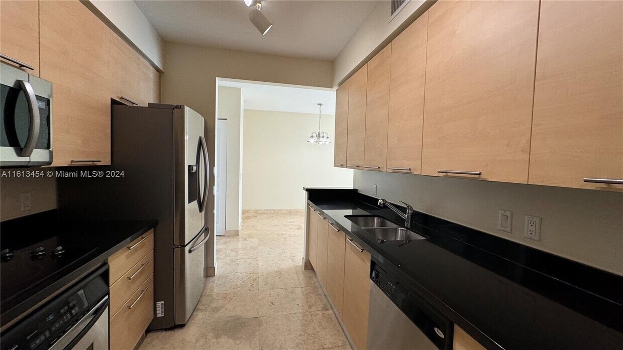 350 SE 2nd St Unit 1620, Fort Lauderdale, FL 33301 Condo for Rent in