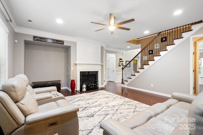 Foto del edificio - 9714 Woburn Rd
