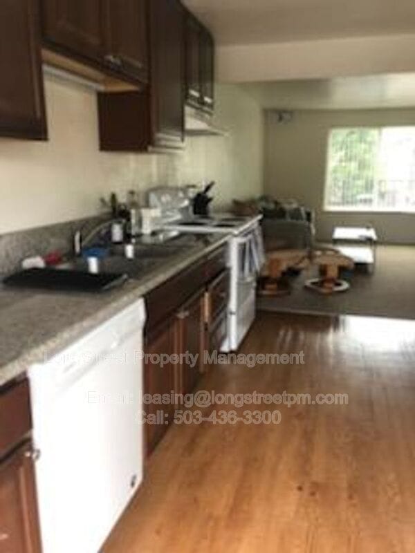 Foto del edificio - 644 SW 7th St