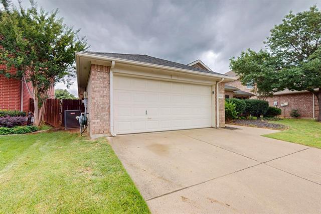 Foto del edificio - 2624 Timberhill Dr