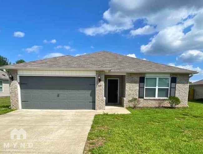 Building Photo - 1039 Brookhaven Dr