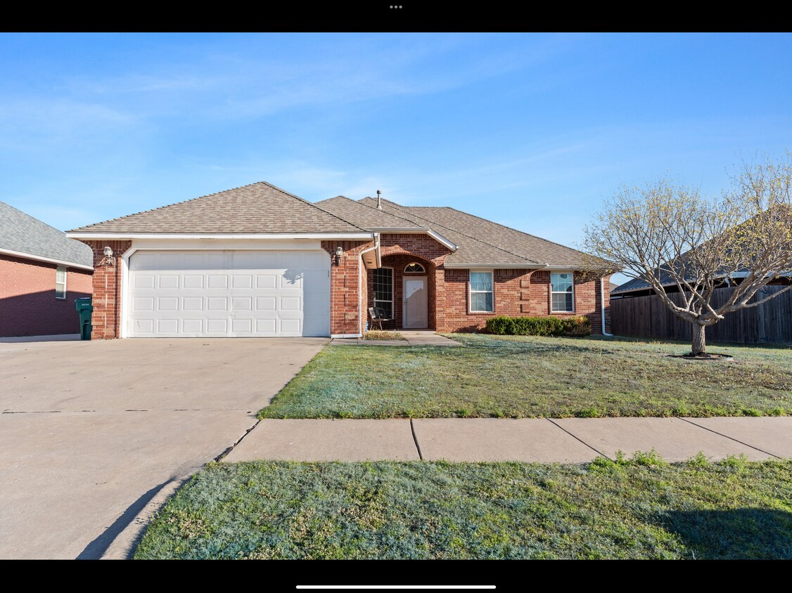 Photo - 2809 SW 92nd Ct (Oklahoma City, OK)