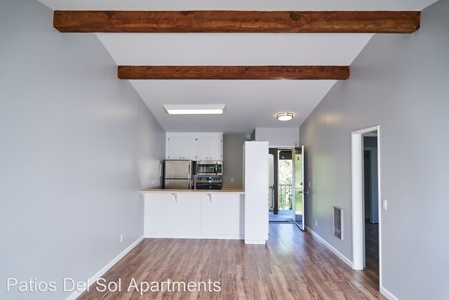 Building Photo - 220 Ladera St