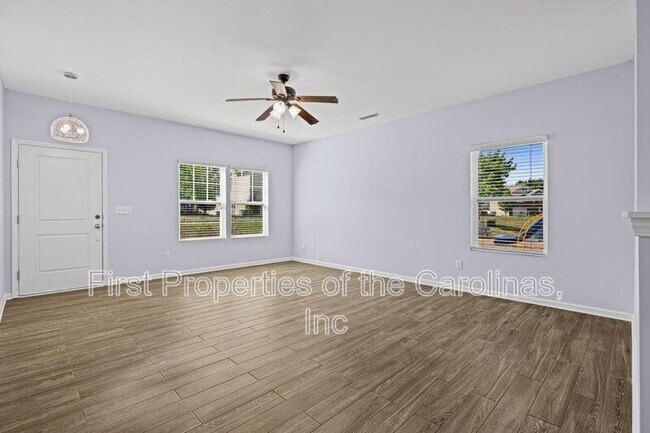 Foto del edificio - 6056 Shamrock Green Drive