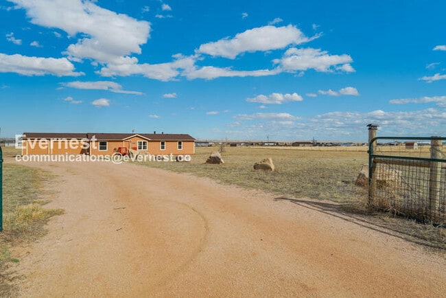 Foto del edificio - 1385 Antelope Dr