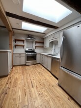 Building Photo - 223 Ranchitos Rd