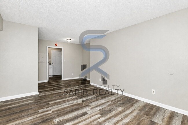 Foto del edificio - 2065 Alison Ct SW