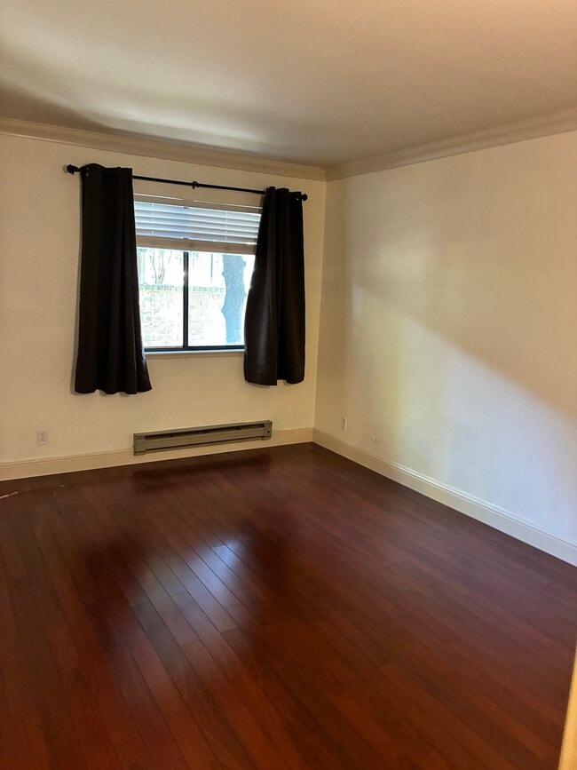 Building Photo - 1457 Marchbanks Dr