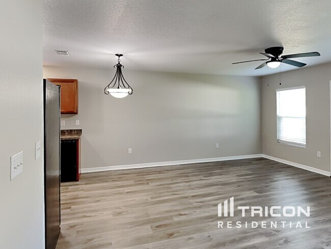 Building Photo - 8397 Coral Street Spring Hill FL