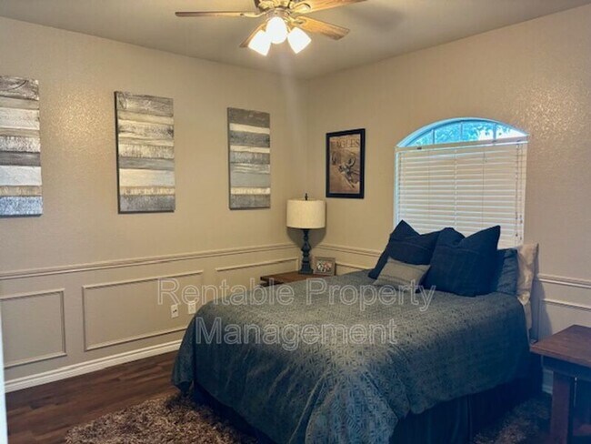 Foto del edificio - 12352 Silver Mist Trail