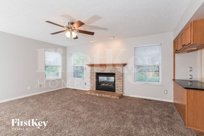 Building Photo - 6278 Maple Grove