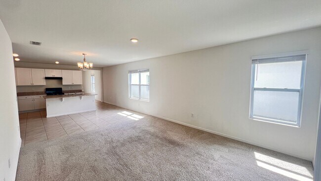 Building Photo - Gorgeous 3 Bedroom, 2 Bathroom Smart Home ...