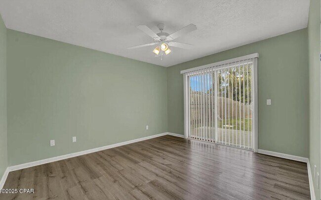 Building Photo - 9030 Houston St