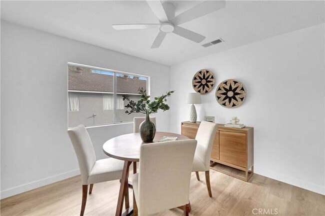 Foto del edificio - 1720 N Willow Woods Dr