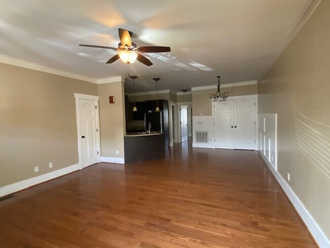 Foto del edificio - 3 Bedroom 2 Bath Townhouse