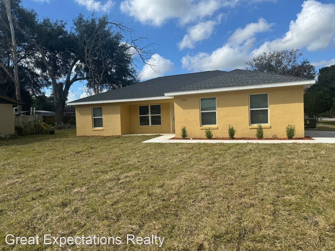 Primary Photo - 3 br, 2 bath House - 13574 SE 55th Ave