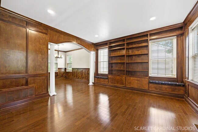 Foto del edificio - 2783 Hillsboro Blvd