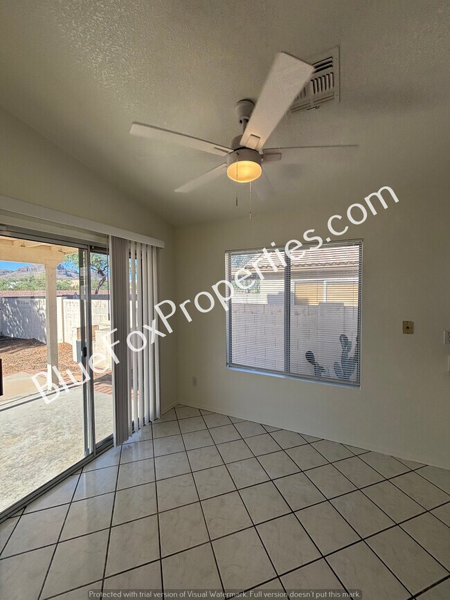 Foto del edificio - 8587 N Cantora Way