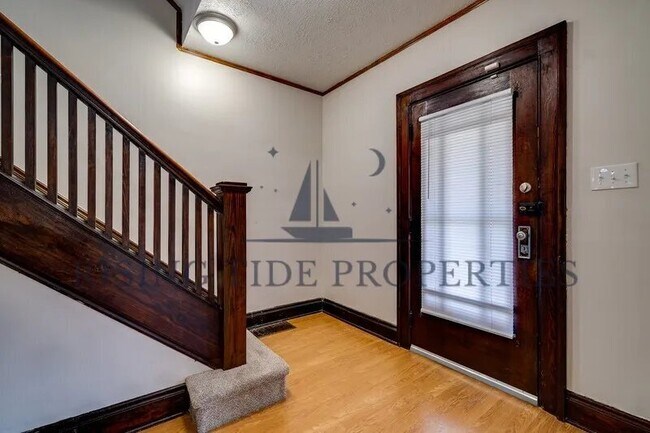 Foto del edificio - 707 Carlisle Ave