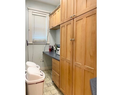 Building Photo - 46 Poole St