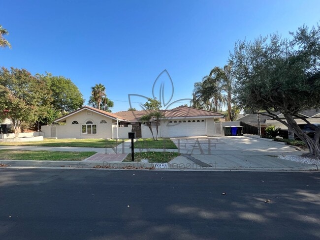 Photo - 22641 De Soto St House