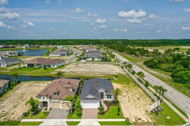 Building Photo - 3 Rio Vista Dr