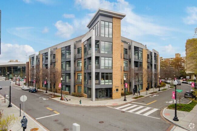 525 Water St SW - 525 Water Condominiums