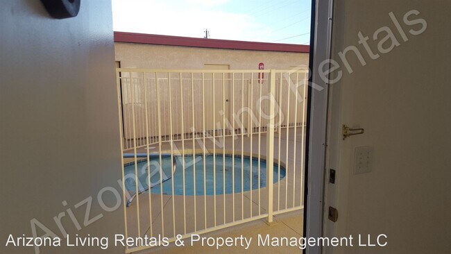 Building Photo - 1 br, 1 bath House - 2301 McCulloch Blvd N...