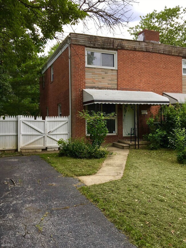 Building Photo - 3 br, 1 bath House - 3608 Evergreen Ave