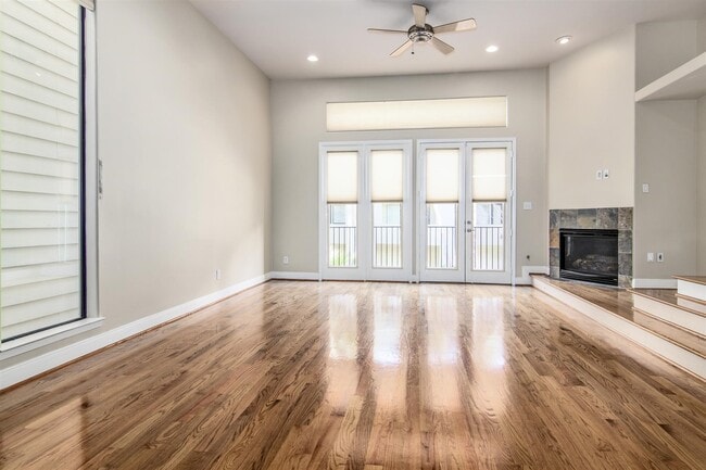 Foto del edificio - 5227 Lillian St